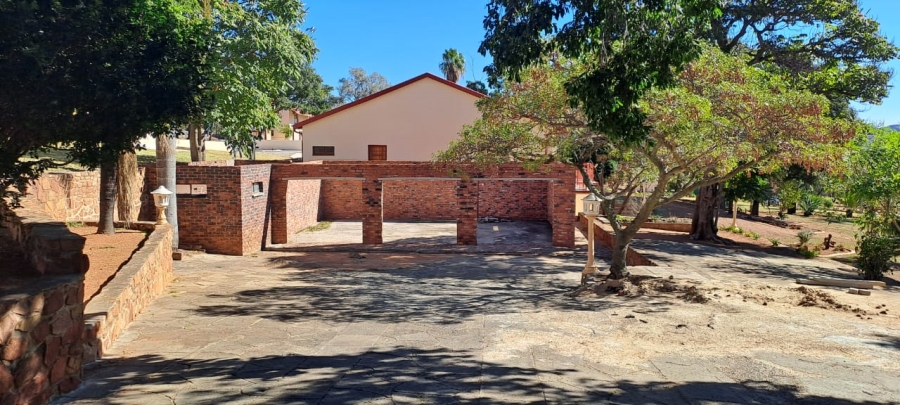 12 Bedroom Property for Sale in Buffelshoek AH North West